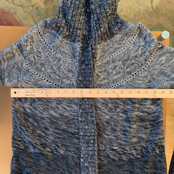 Rachel Roy Gray Cardigan with Chain Details - Picture 13 of 14